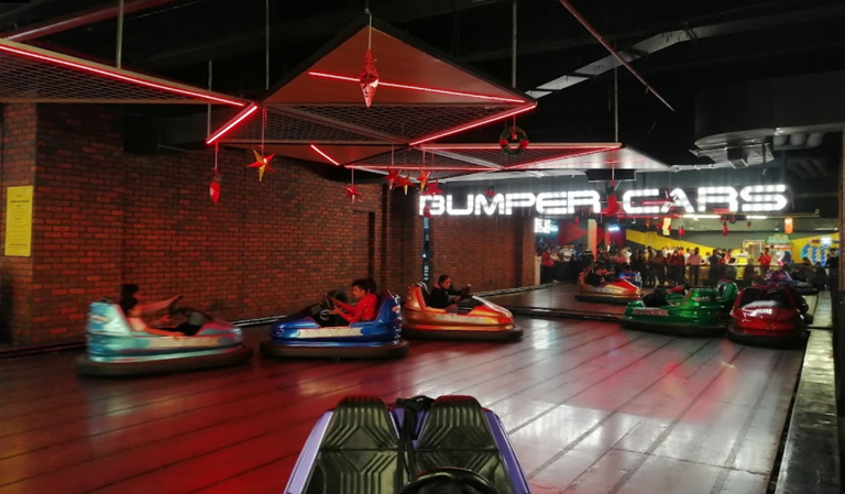 Timezone Inorbit Mall Vashi – Arcade Games, Bowling & More